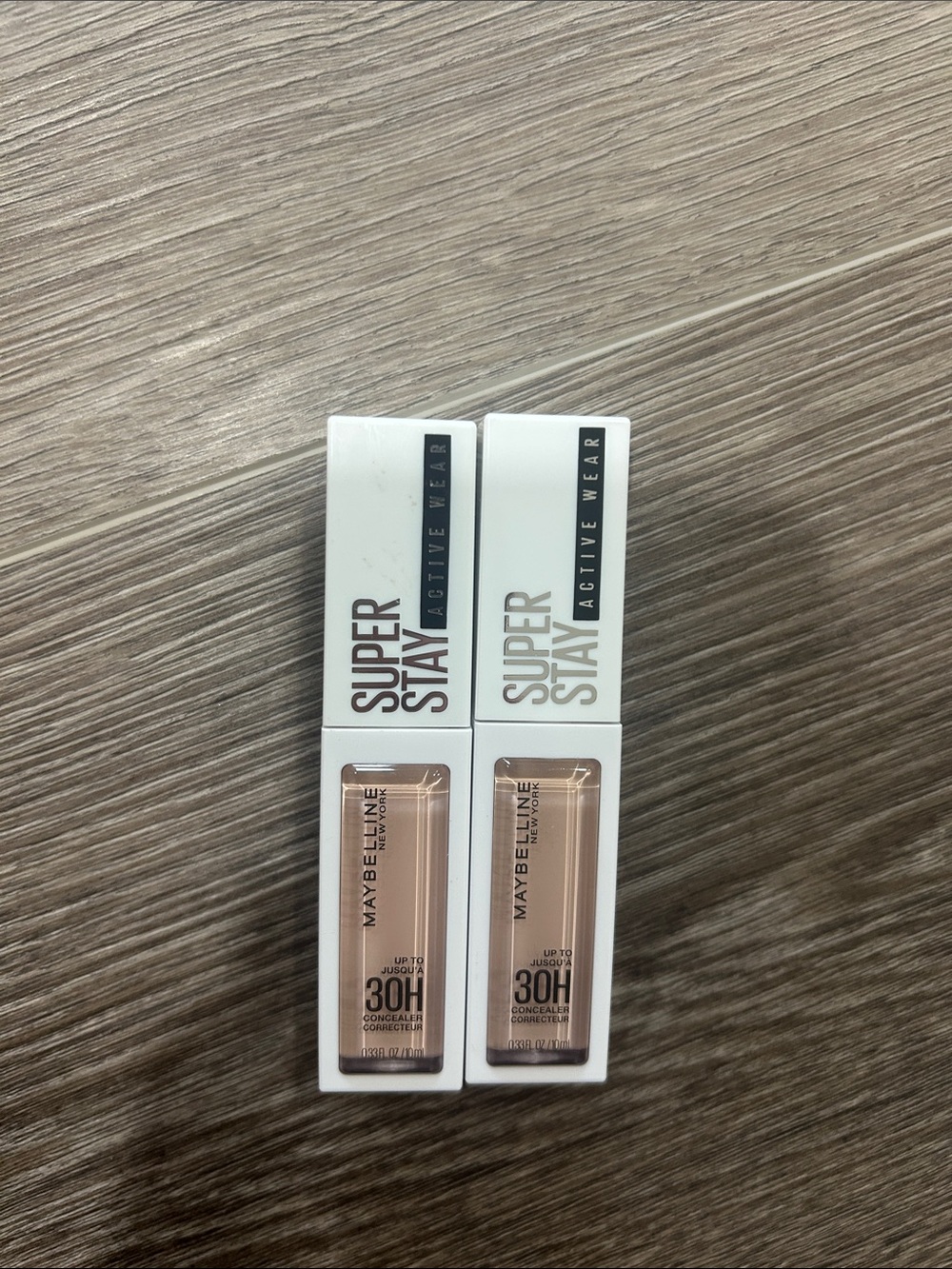New 2X Maybelline Super Stay Active Wear Concealer #10 🌸 Firm price 🌸